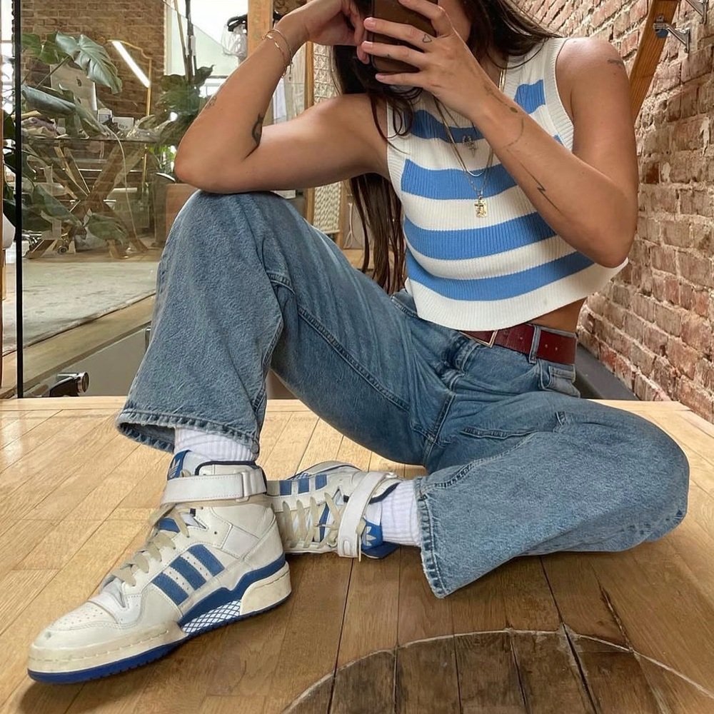 adidas forum 84 high tops👟